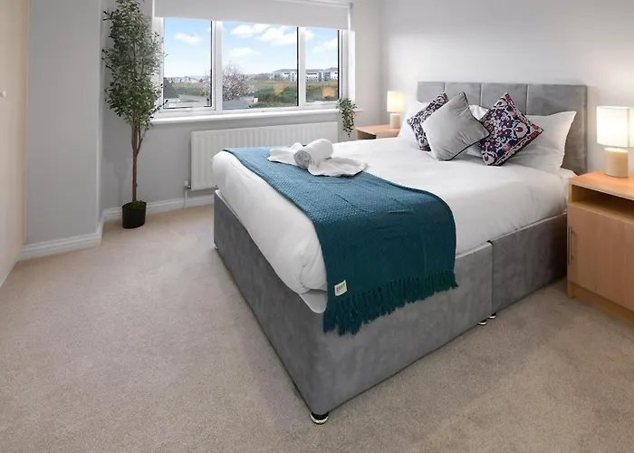 Cozy 4 Bed With Free Parking And Walk To Prázdninový dům Galway